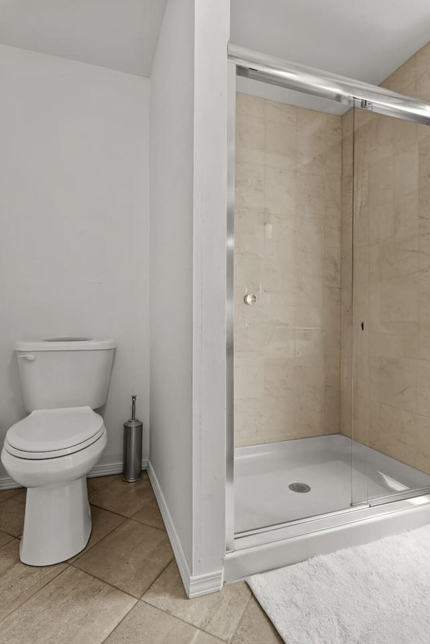 Building Photo - 1104 Crowe Rd