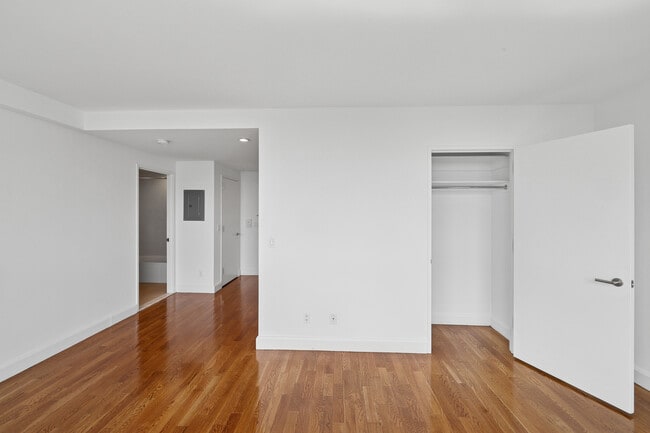 Interior Photo - The Addison