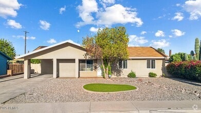 Building Photo - 2911 N Granite Reef Rd