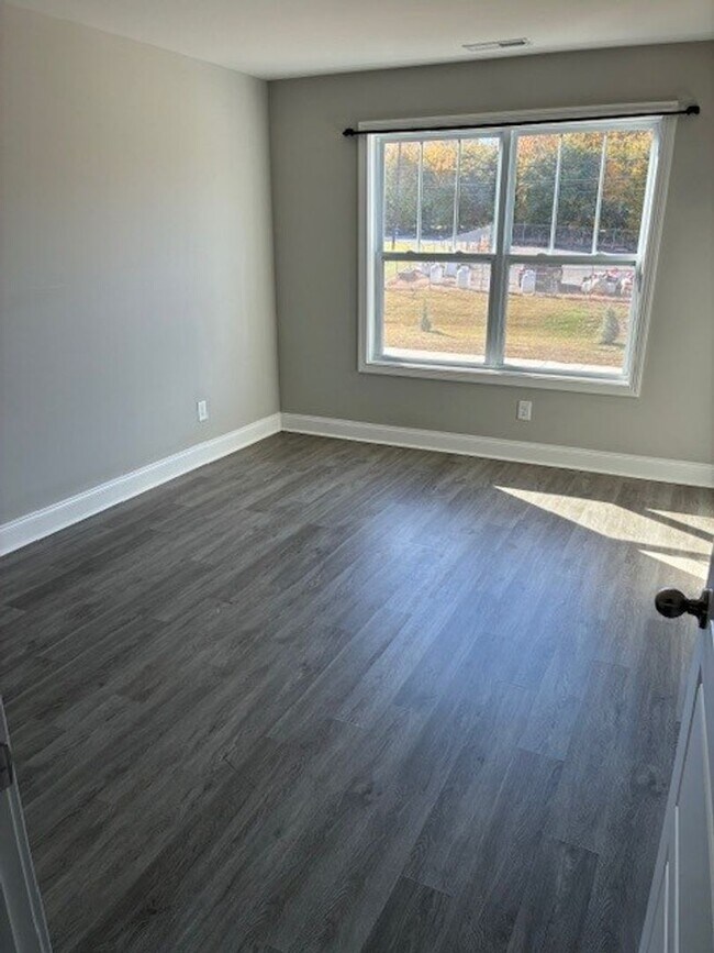 Building Photo - Nashville-Style Single Family Homes in Cla...