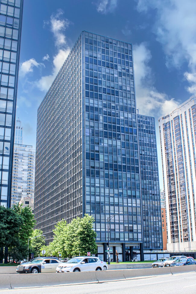Primary Photo - 900 N Lake Shore Dr