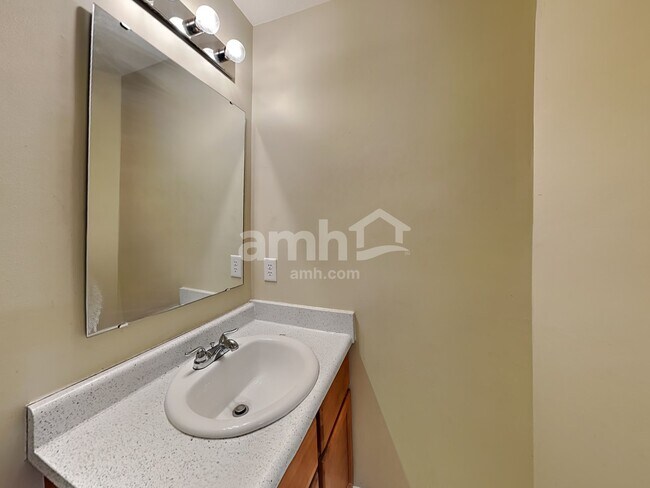 Building Photo - 4143 Apple Creek Dr