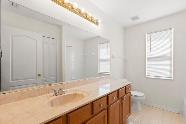 Building Photo - 11303 Village Brook Dr