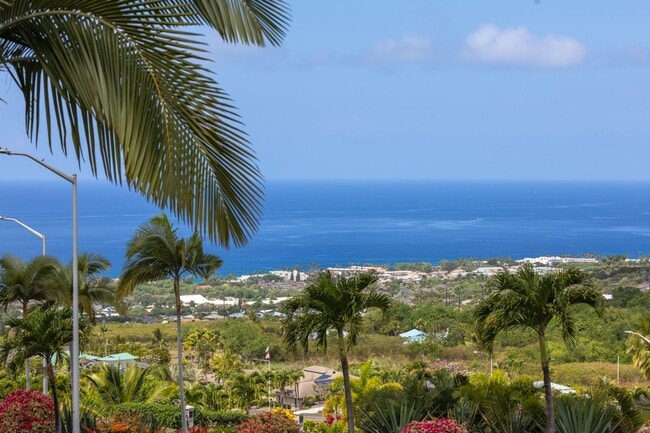 Building Photo - Luxury Home Kona Vista 3 bedroom, 4 bathroom, & bonus room- pool & hot tub