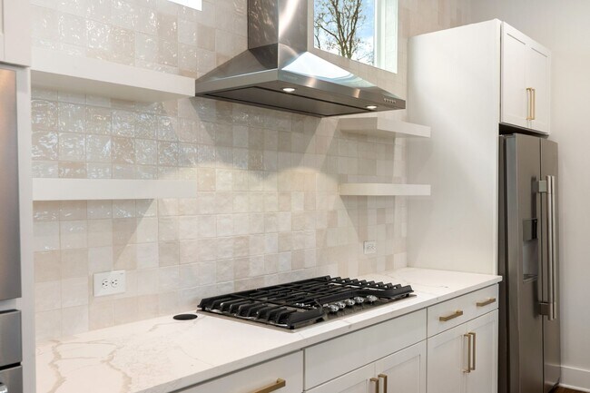 Building Photo - Newly Built 4-bedroom, 4-bathroom Home in Durham, NC