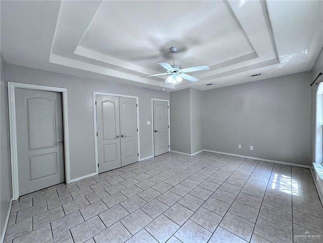 Building Photo - 1613 Phoenix St