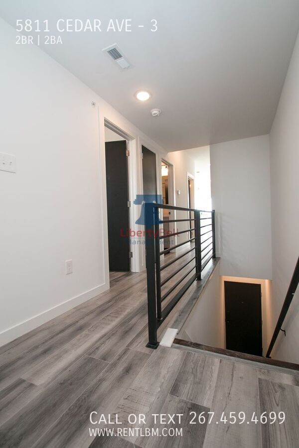 Building Photo - 5811 Cedar Ave