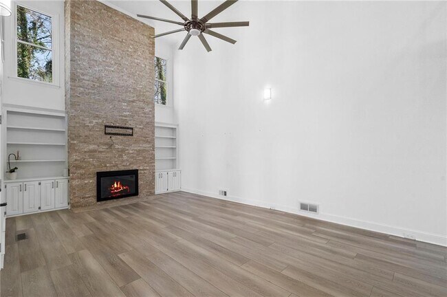 Building Photo - 526 Coopers Pond Dr