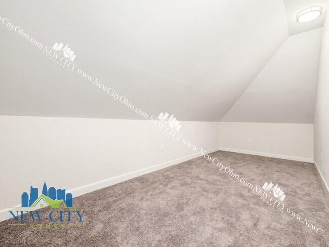 Building Photo - 91-93 N Central Avenue, Columbus, OH 43222