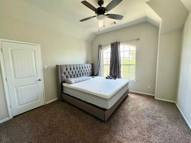Building Photo - 28943 Grand Teton Ct