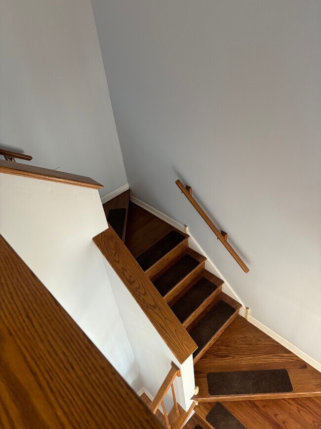 Building Photo - 1397 Ashbury Ln E