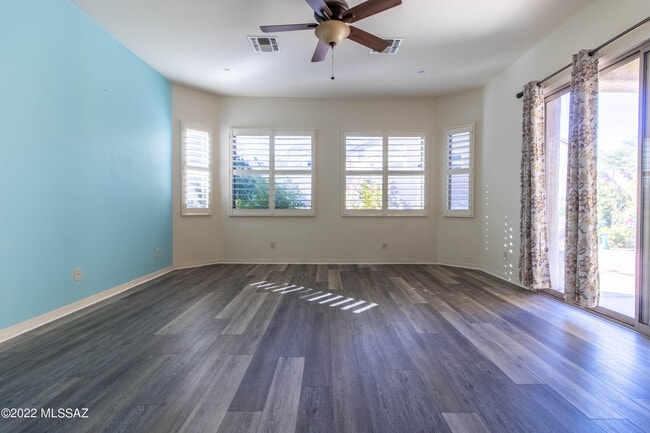 Building Photo - 11877 N Mesquite Hollow Dr