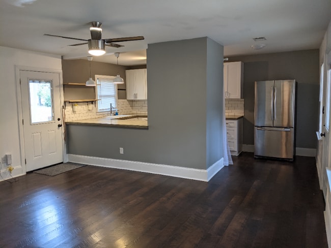 Building Photo - 2931 Glenwood Ave SE