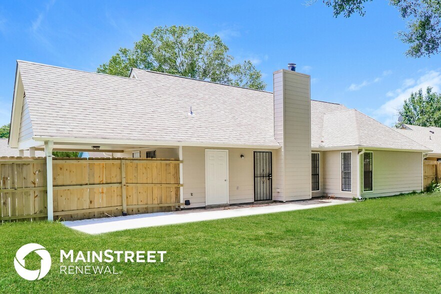 Building Photo - 7146 Butternut Dr