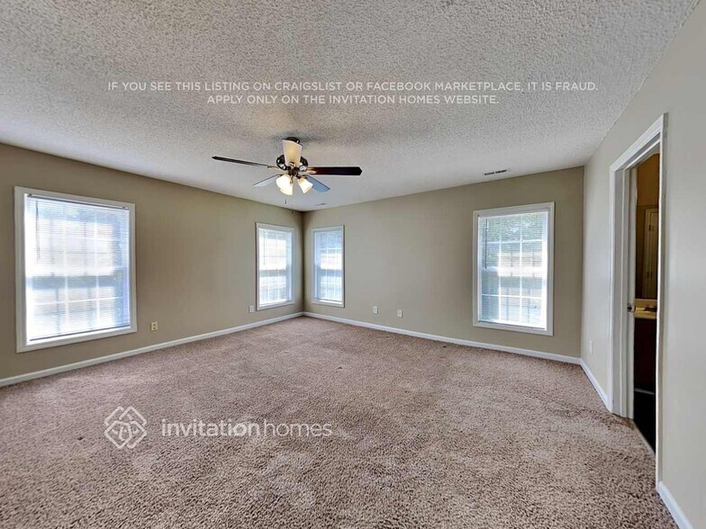 Building Photo - 8709 Reindeer Moss Dr