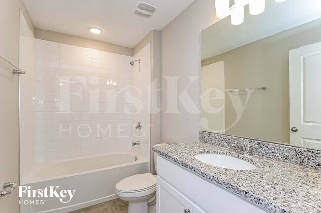 Building Photo - 215 Southern Breeze Lp