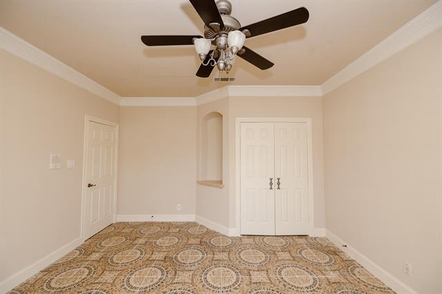 Building Photo - 624 Horseshoe Bend