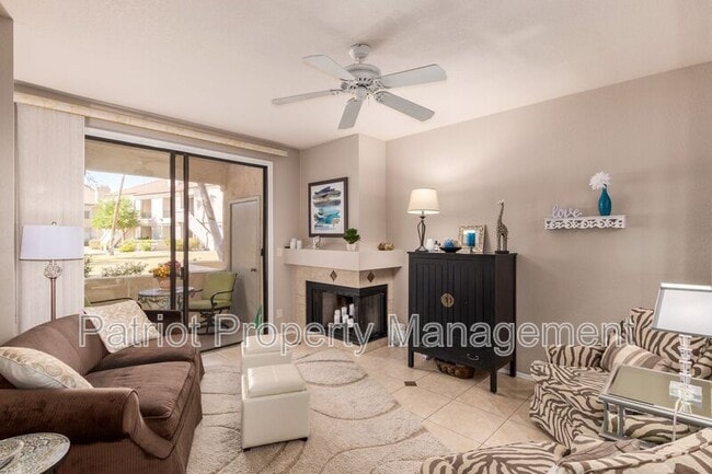 Building Photo - 9708-9708 E Vía Linda