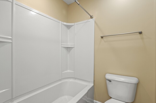 Building Photo - 363 Sanctuary Park Dr