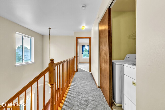Building Photo - 339 Richfield Trail