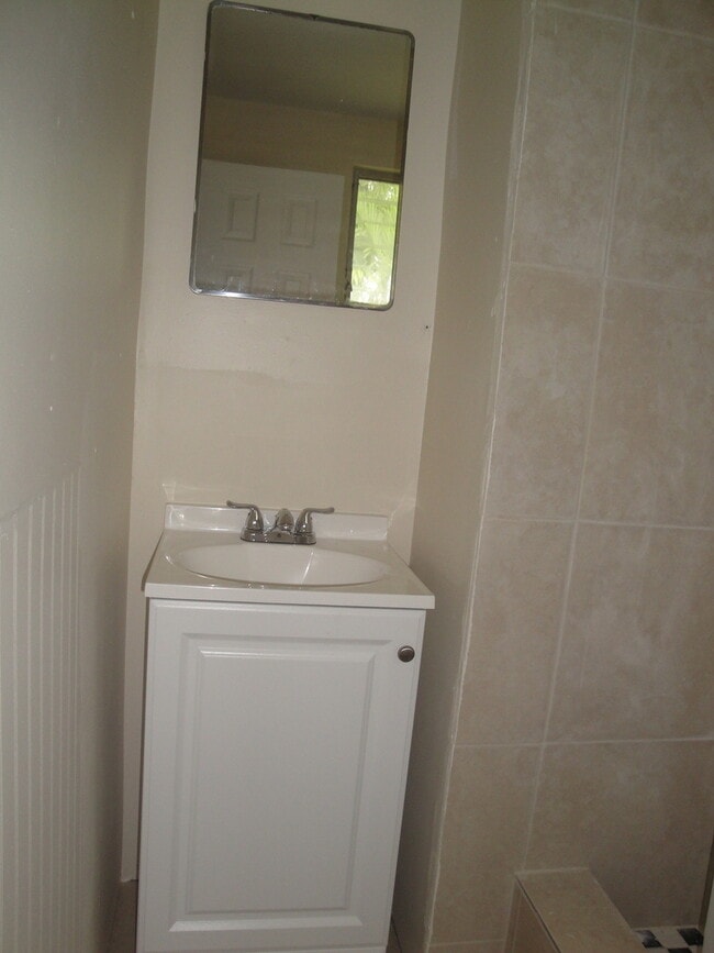 Building Photo - 1101 Summer St