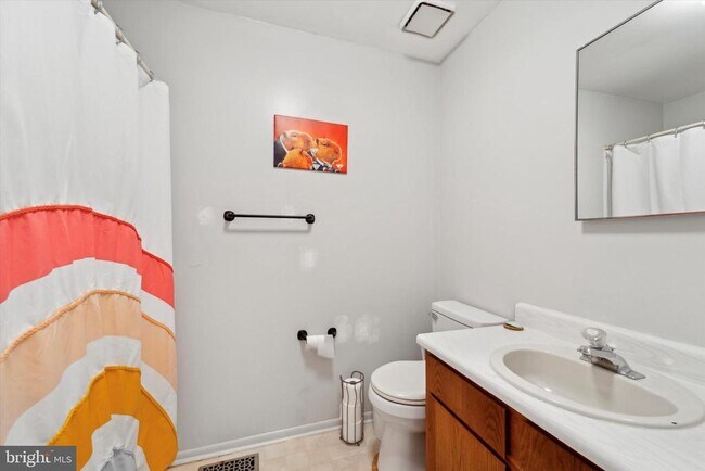 Building Photo - 77 Kanabe Dr