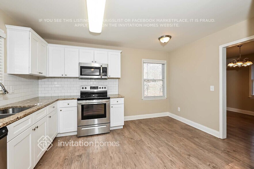 Building Photo - 1820 Suwanee Ridge Ct NW