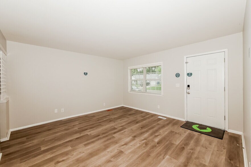 Building Photo - 4033 Arborcrest Dr