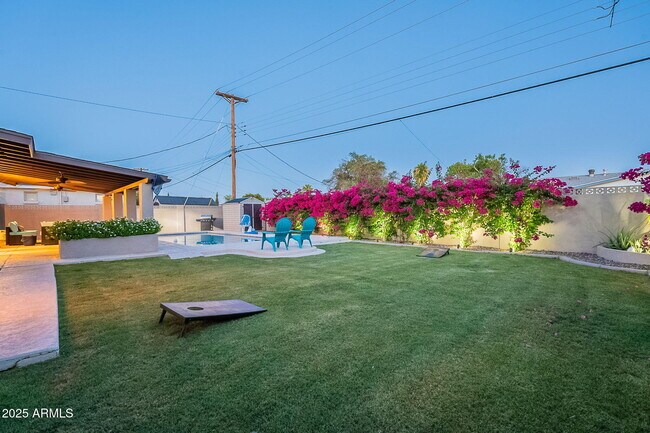 Building Photo - 8263 E Cypress St