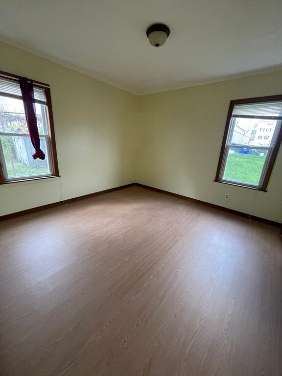 Building Photo - 33 Nashua St