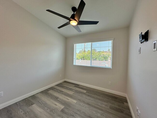 Building Photo - Spacious  4-Bedroom House with Solar and near SDSU Prime Location!