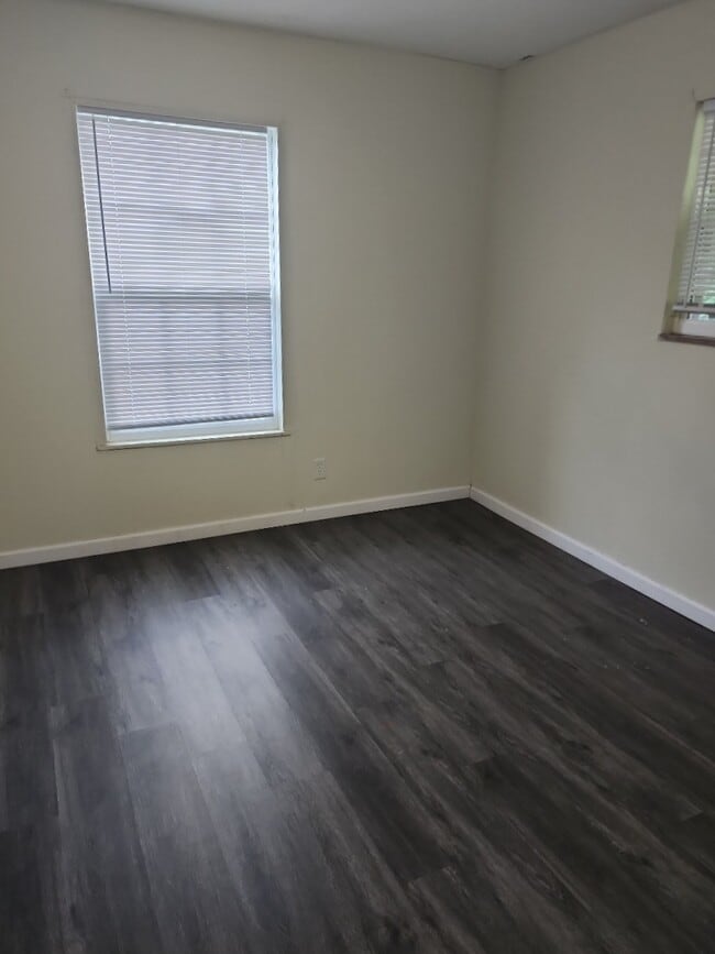 Building Photo - 1617 Jefferson St