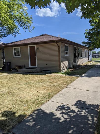 Building Photo - 2050 Hebron Ave