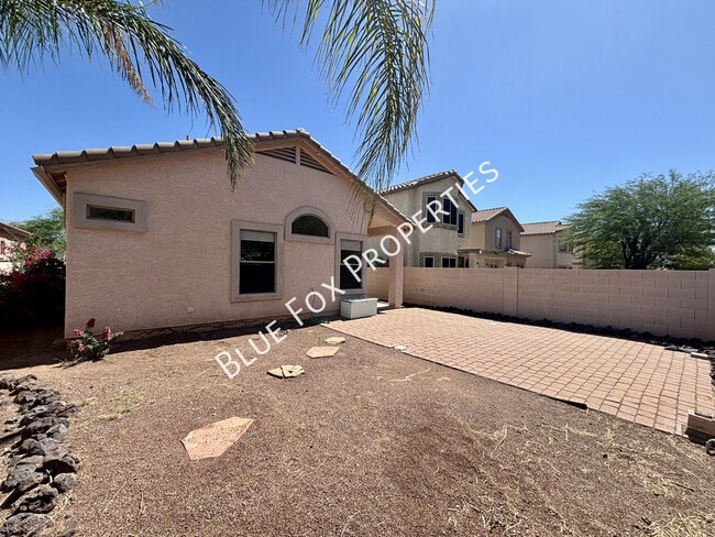 Building Photo - 308 E Camino Limon Verde