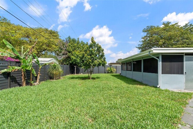 Building Photo - 710 NW 65th Terrace