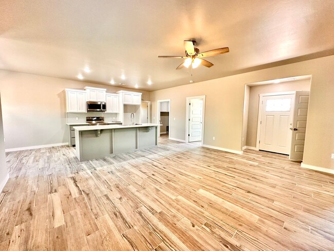 Building Photo - New Construction Home in Blanchard - Move in Deposit-Free (If Qualified)