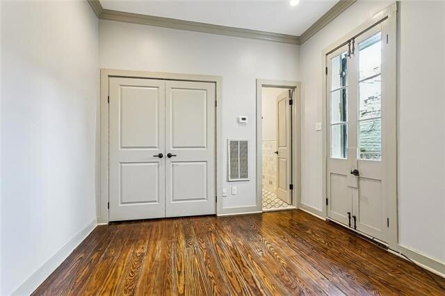 Building Photo - 525 Dumaine St