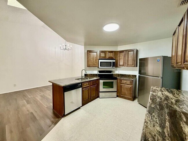 Building Photo - 1317 Coolridge Dr