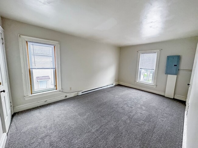 Building Photo - 639 Washington Blvd