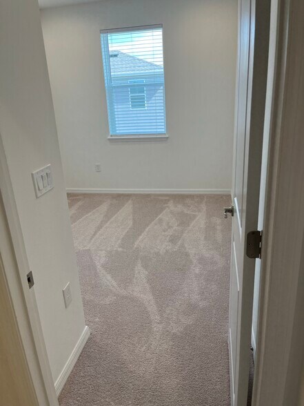 Bedroom - 16036 Micelli Dr
