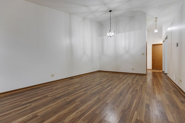 Building Photo - 1791 Barnhill Dr