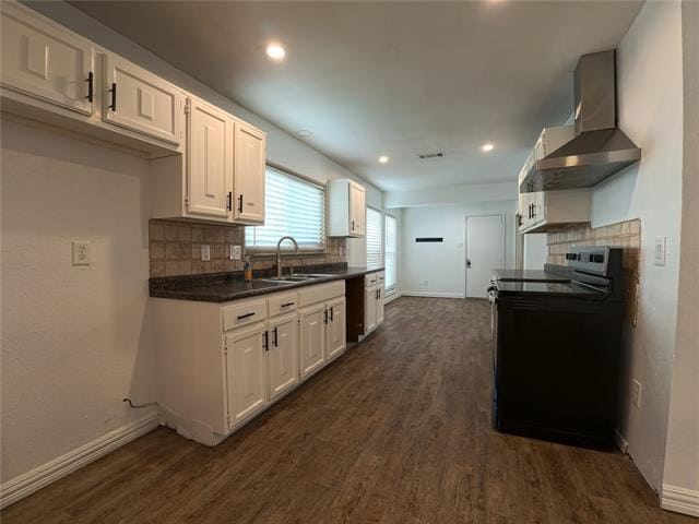 Building Photo - 1738 Hartford Dr