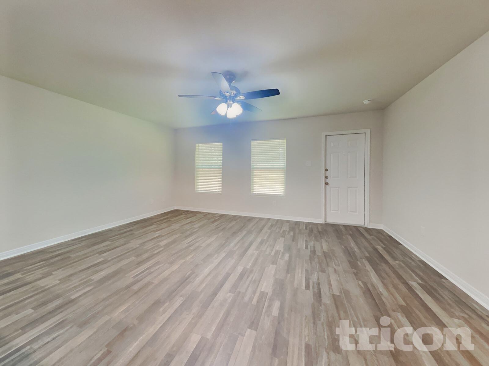 Building Photo - 10050 Cerritos dr