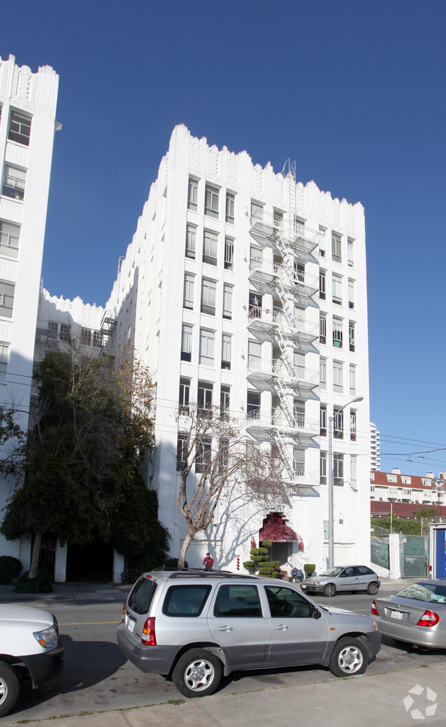 1080 Eddy St - 1080 Eddy Street Apartments