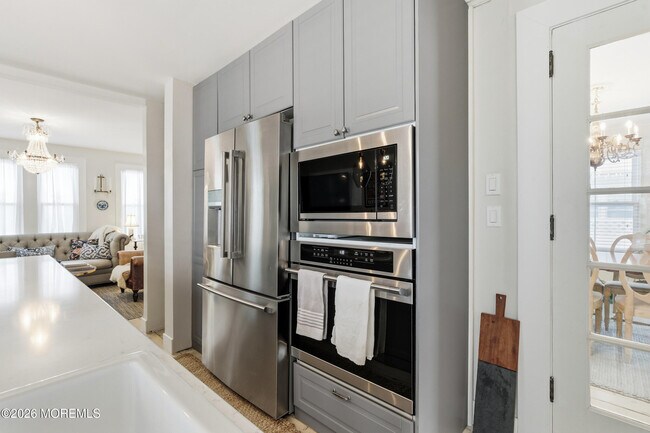 Building Photo - 74 Mt Hermon Way