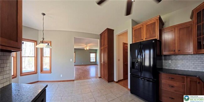 Building Photo - 5709 Fox Ln