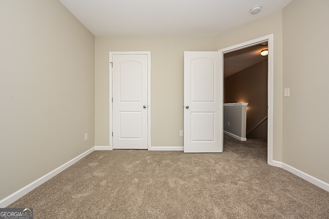 Building Photo - 11116 Shadow Creek Terrace