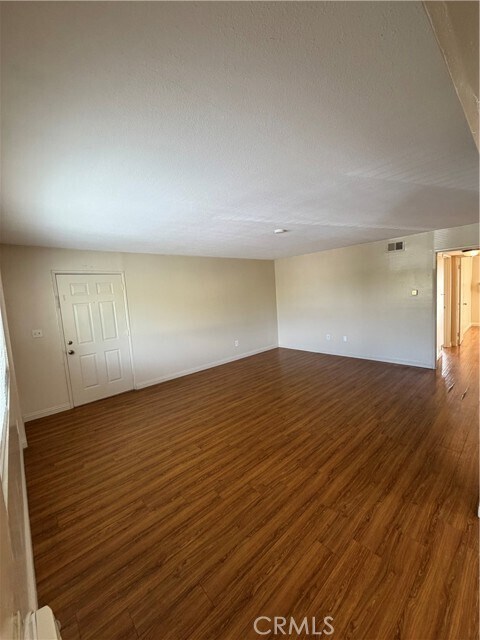 Building Photo - 4694 Bandera St