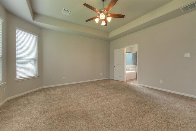 Building Photo - 314 Moonwalk St