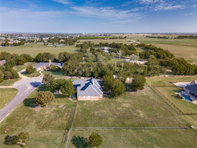 Building Photo - 6734 Oak Hill Ln